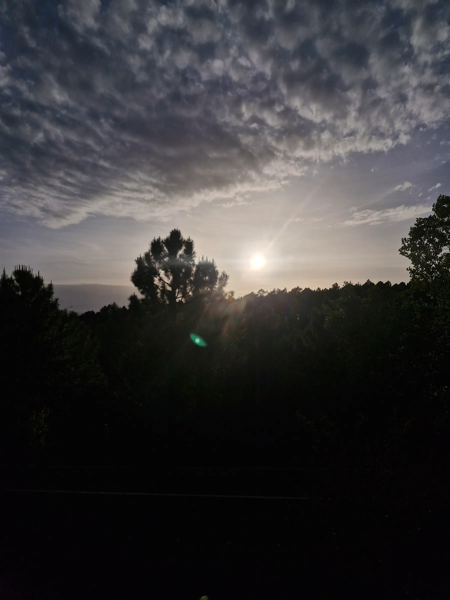 Atardecer del ensayo del eclipse, 28 de abril a las 20:05